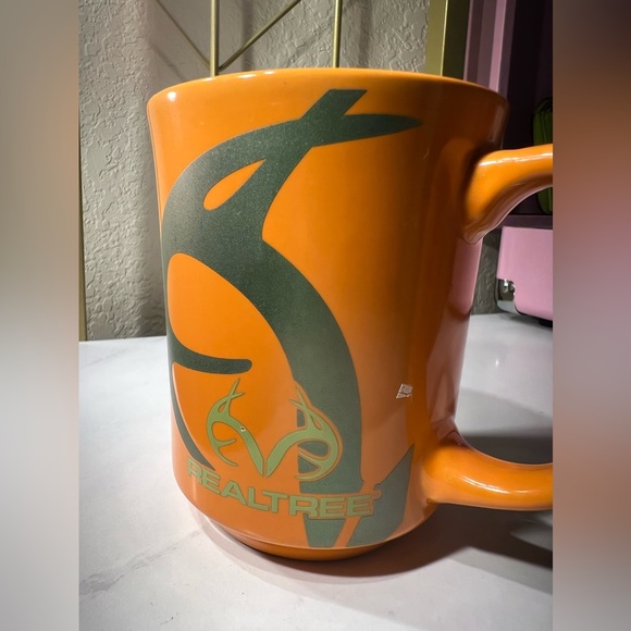 Realtree Coffee Mug - Picture 5 of 5